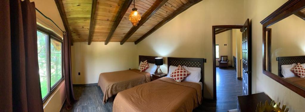Cabana No.6 Puerta Del Bosque Mazamitla. Luaran gambar